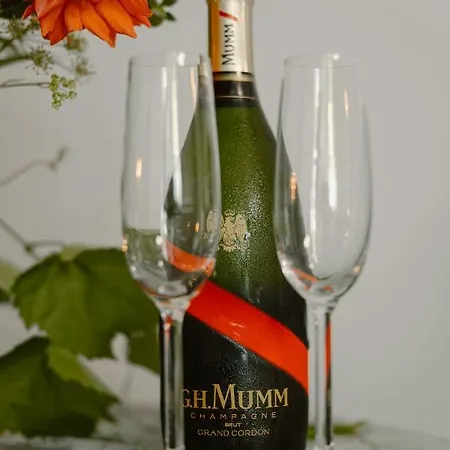 Dom W Starym Parku Biskupice (Poznan)