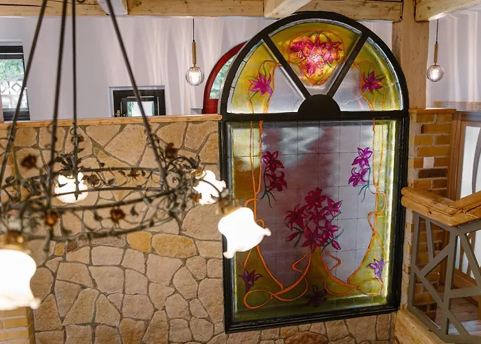 Hotel Dom W Starym Parku Biskupice (Poznan)