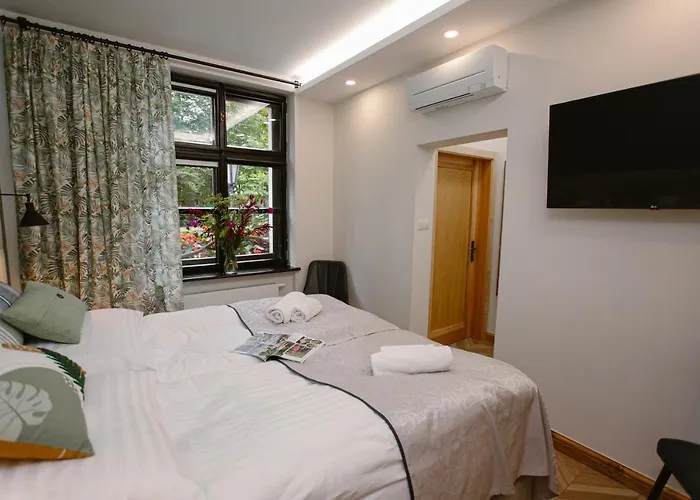 Dom W Starym Parku Biskupice (Poznan)