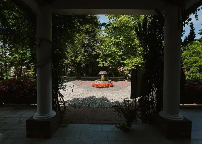 Dom W Starym Parku Biskupice (Poznan)